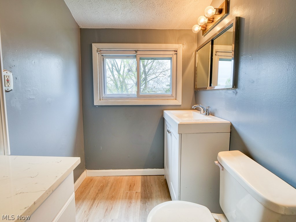 6025 Smith Road Brook Park, OH 44142 - Photo 20 of 35
