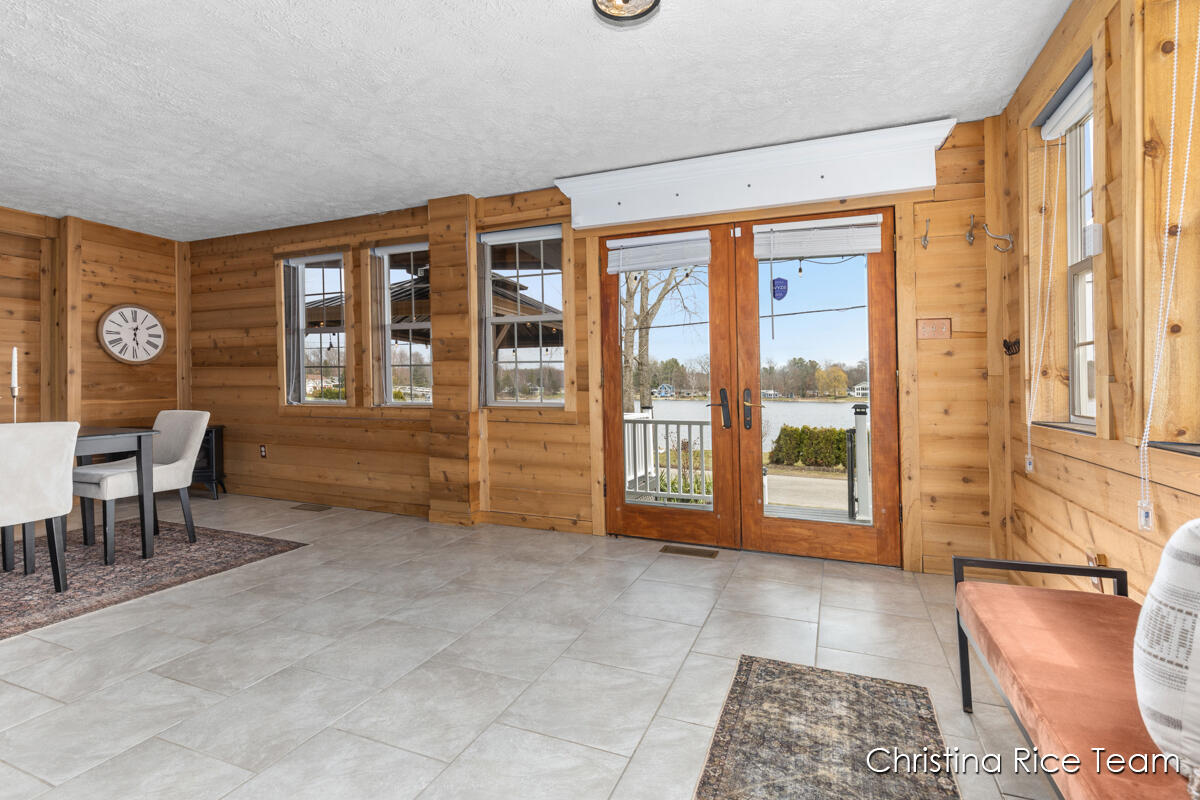 4703 White Road Pierson, MI 49339 - Photo 7 of 40 IMG_1000