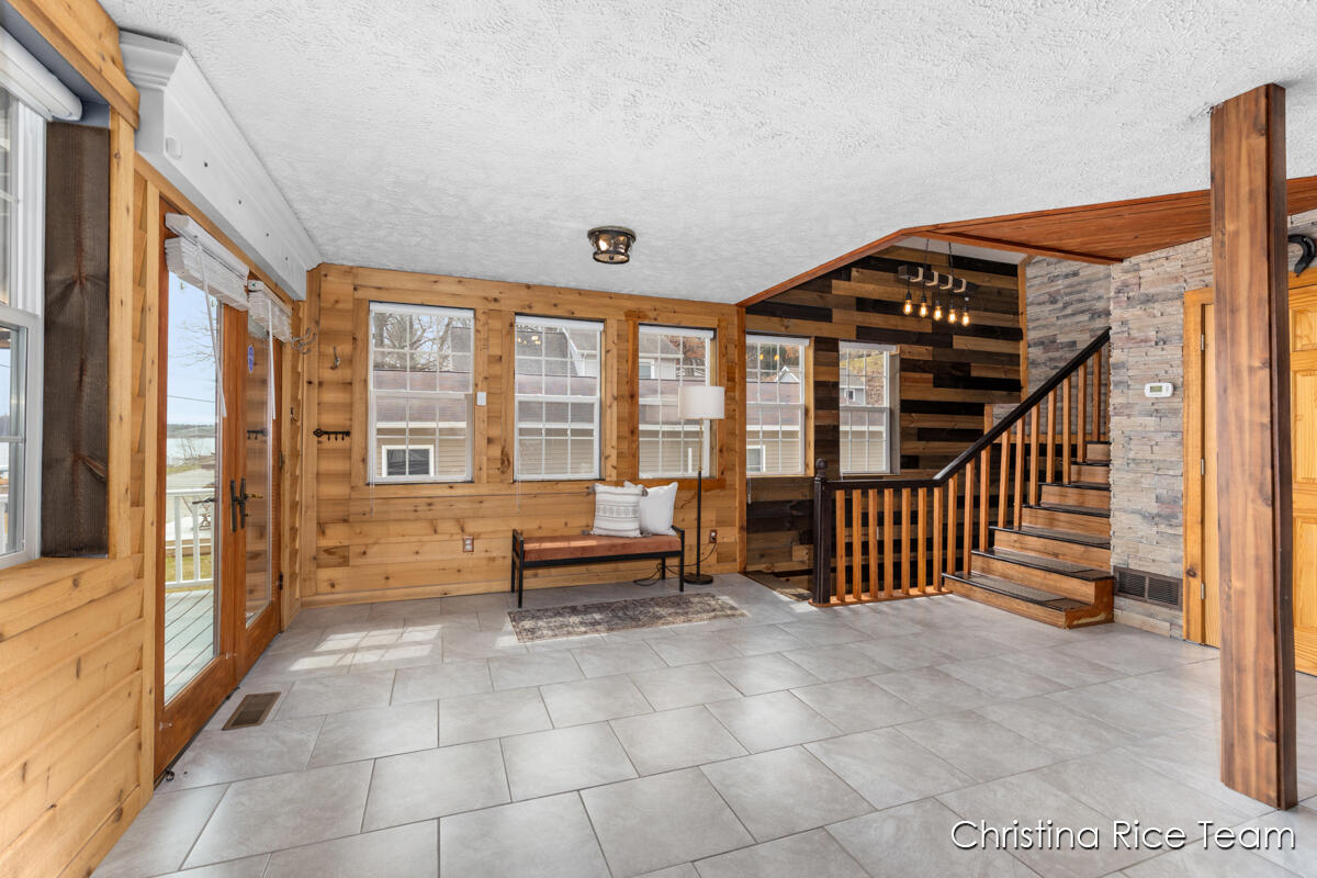 4703 White Road Pierson, MI 49339 - Photo 8 of 40 IMG_1001