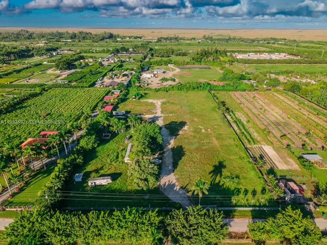 a view of an outdoor space and a lake view