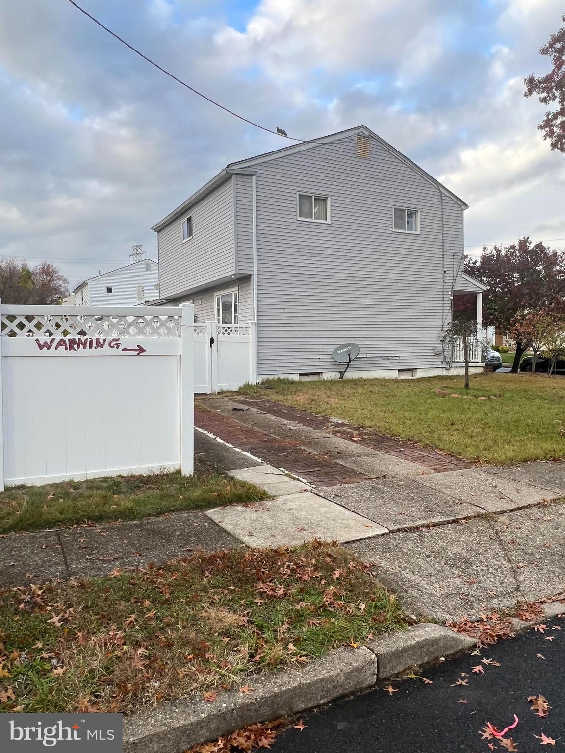 2561 Burning Tree Road Pennsauken, NJ 08109 - Photo 6 of 42 side of property and drive way