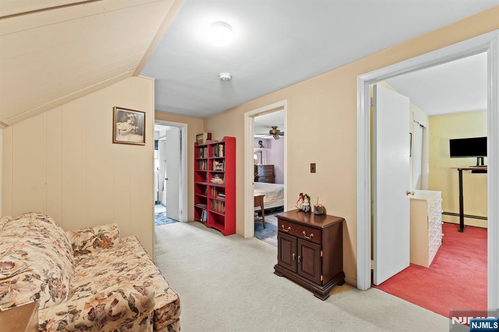 160 Spring Valley Road Park Ridge, NJ 07656 - Photo 28 of 39