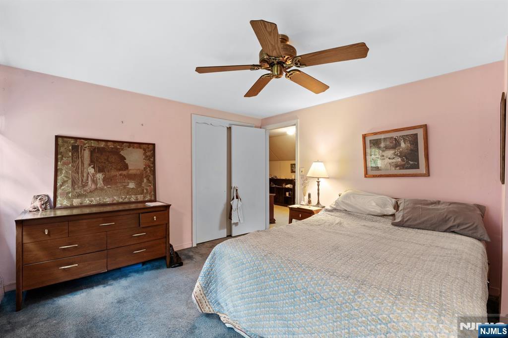 160 Spring Valley Road Park Ridge, NJ 07656 - Photo 32 of 39