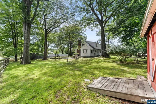 $4,000 | 160 Spring Valley Road, Park Ridge, NJ 07656