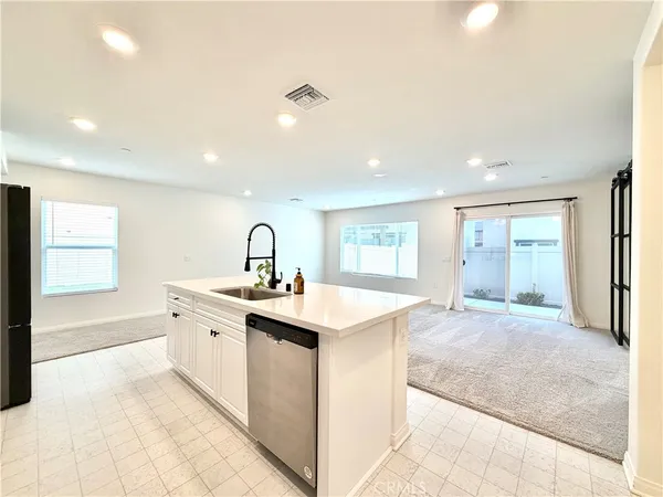 $2,949 | 28441 Dusky Willow Drive, Nuevo, CA 92567