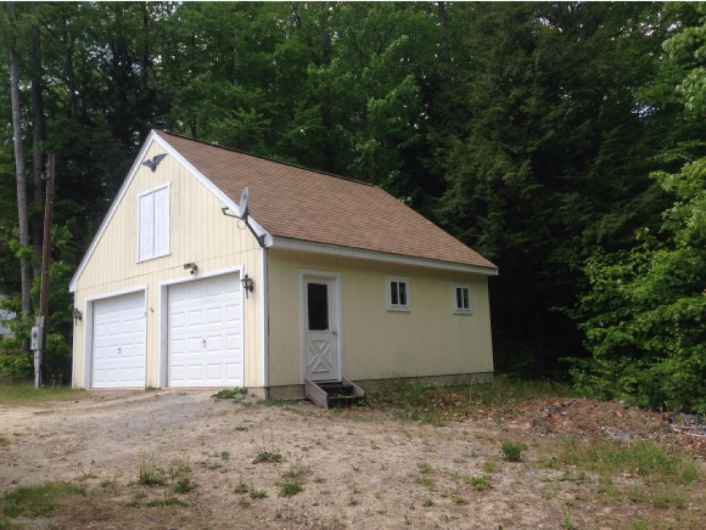 19 Autumn Road Hillsborough, NH 03244 - Photo 2 of 11