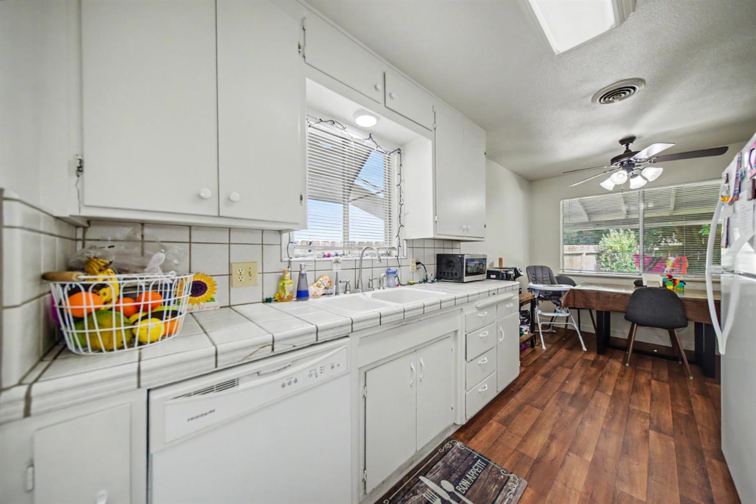 1531 West Rumble Road Modesto, CA 95350 - Photo 7 of 60 Gallery Image 7