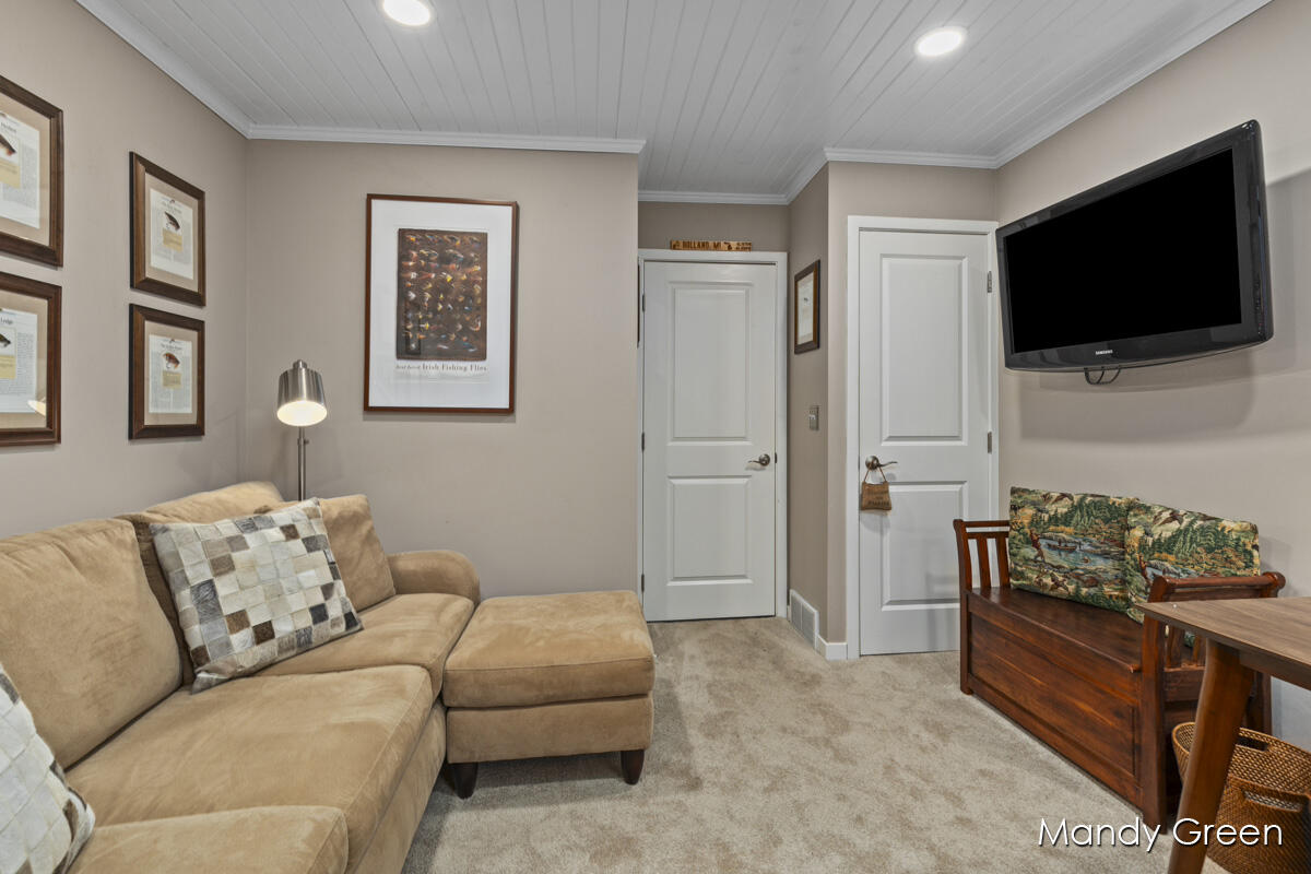 1709 Ottawa Beach Road, Unit 3 Holland, MI 49424 - Photo 25 of 39