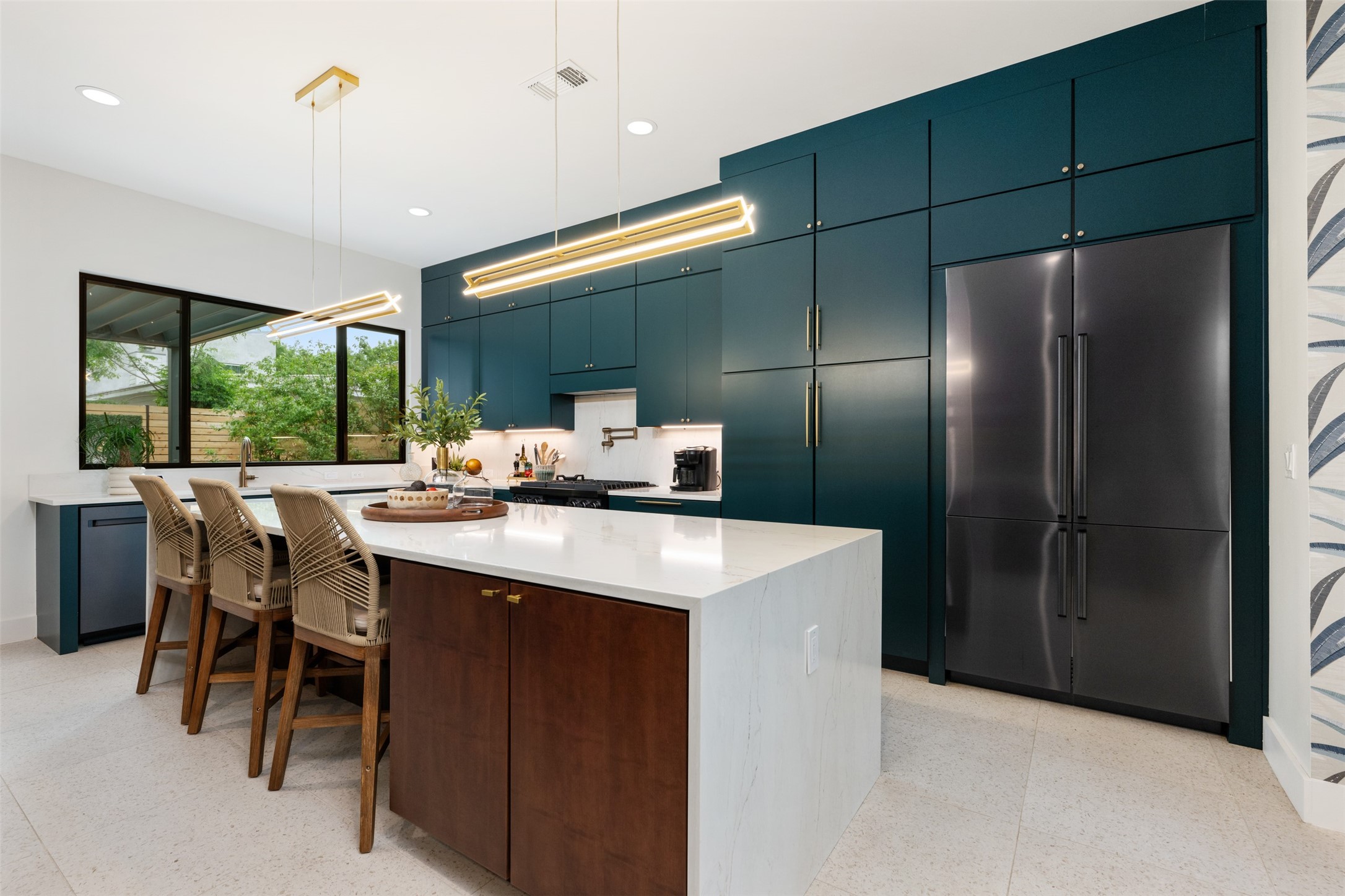 73 Julius Street Austin, TX 78702 - Photo 11 of 38