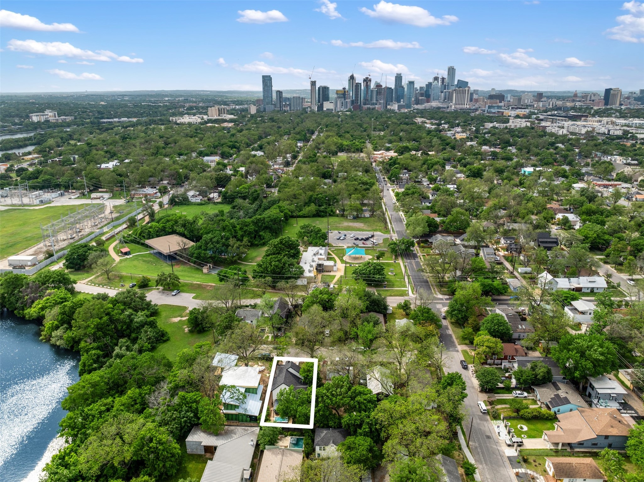 73 Julius Street Austin, TX 78702 - Photo 4 of 38