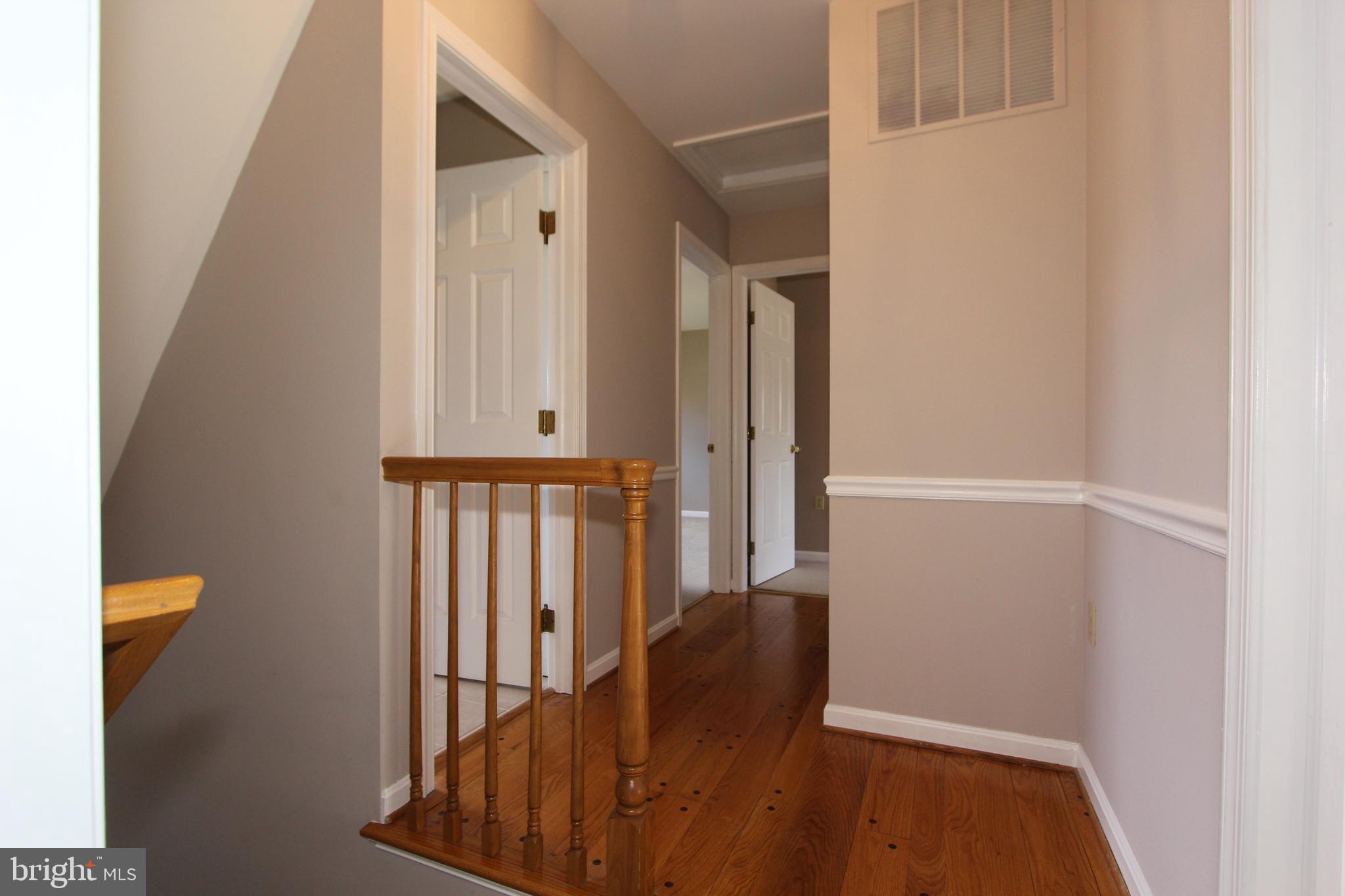 8100 Laurel Ridge Road Frederick, MD 21702 - Photo 24 of 53 Upstairs landing