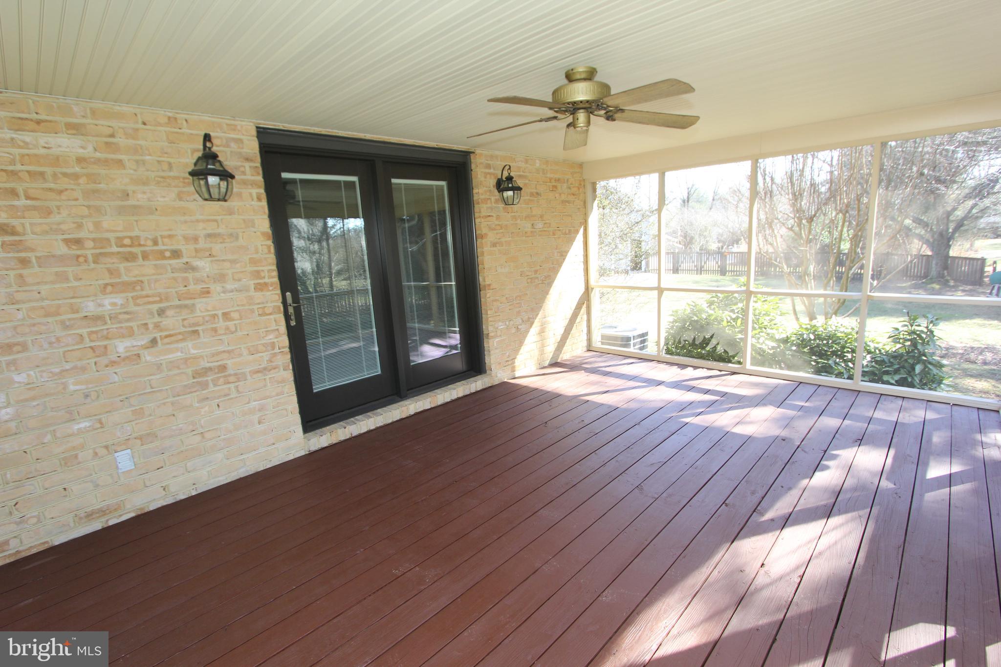 8100 Laurel Ridge Road Frederick, MD 21702 - Photo 43 of 53 Screened porch, view 2