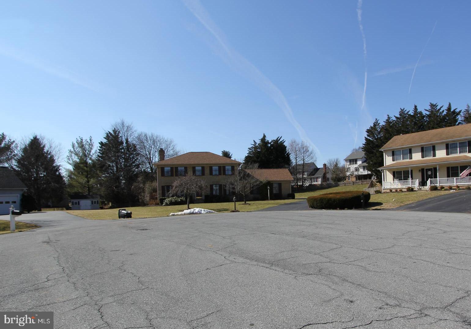 8100 Laurel Ridge Road Frederick, MD 21702 - Photo 7 of 53 Perfectly situated at the end of the street