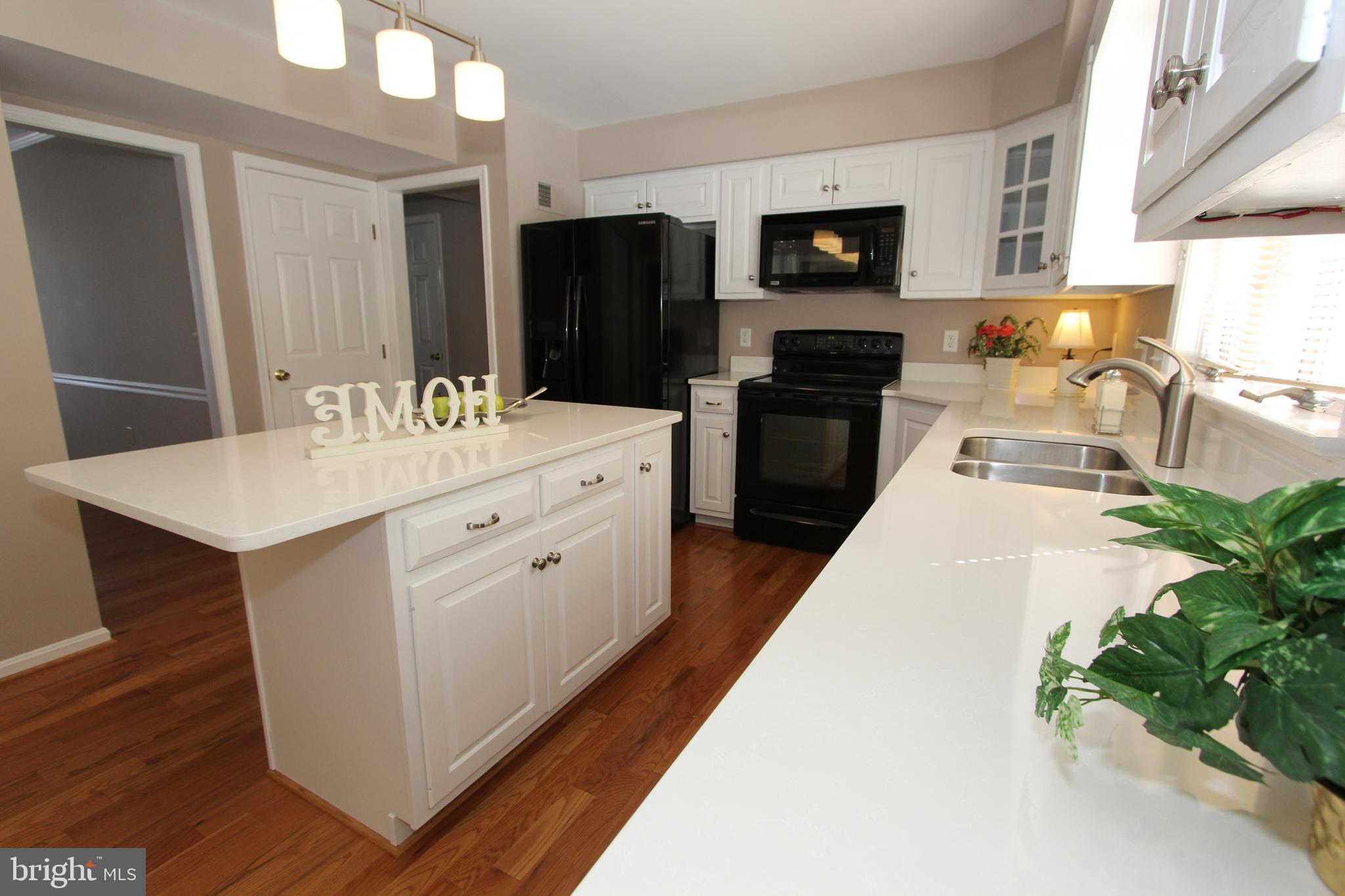 8100 Laurel Ridge Road Frederick, MD 21702 - Photo 10 of 53 Lovely white quartz counters and newer appliances