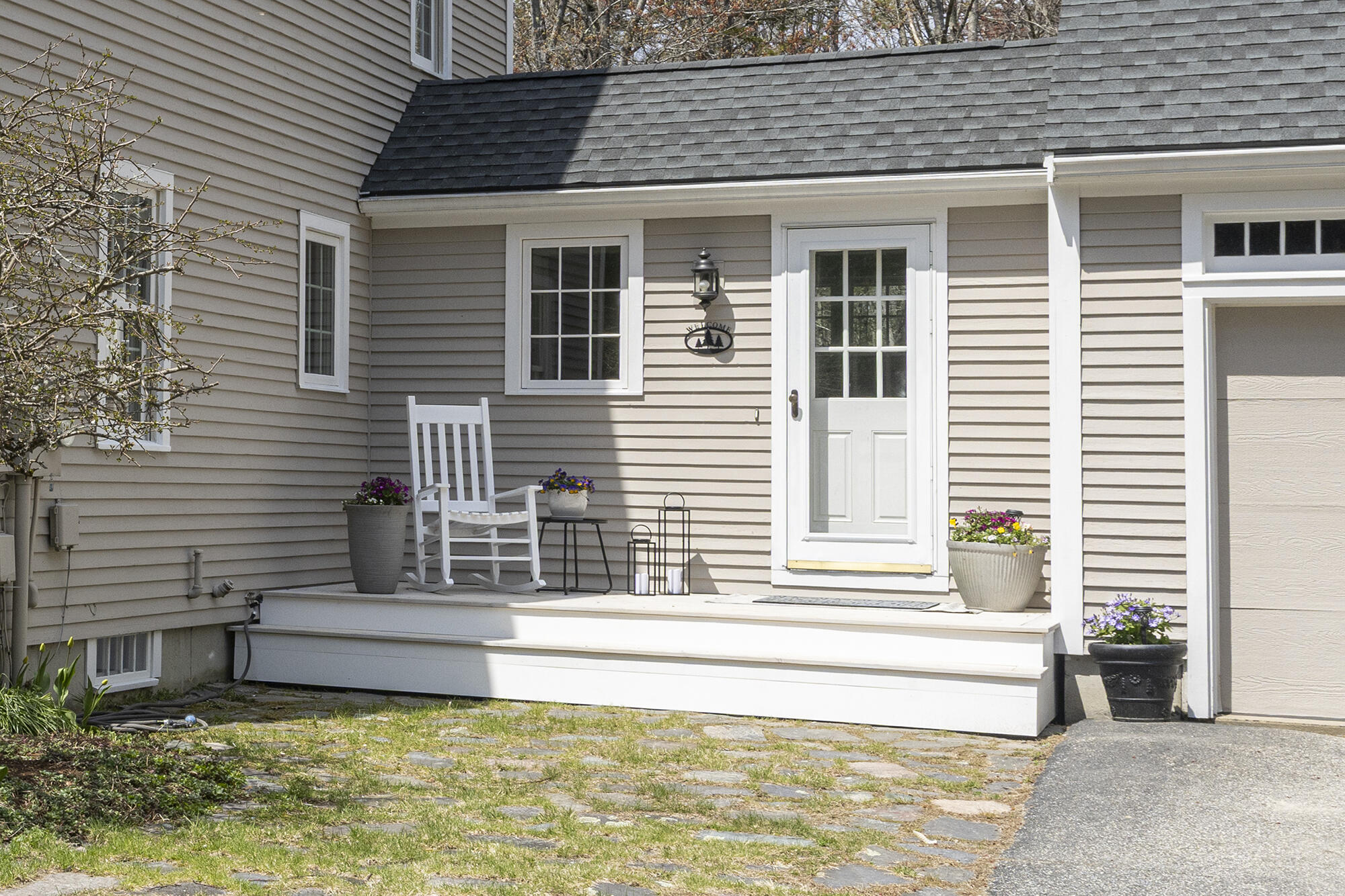 9 Picnic Hill_entry