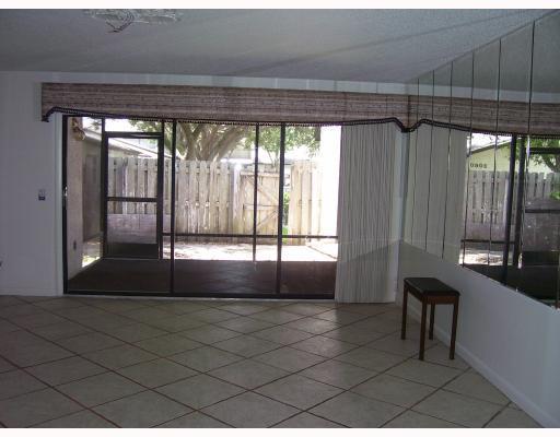 2040 Colonial Road, Unit 2 Fort Pierce, FL 34950 - Photo 4 of 5 Additional Photo