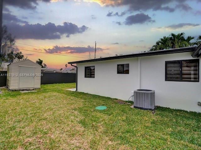 7881 Hope Street Hollywood, FL 33024 - Photo 34 of 39 a backyard of a house with lots of green space and mountain view