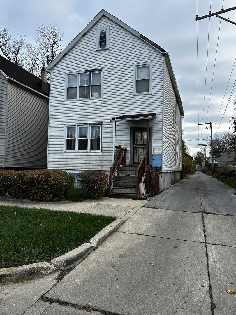347 West 59th Place Chicago, IL 60621 - Photo 1 of 5