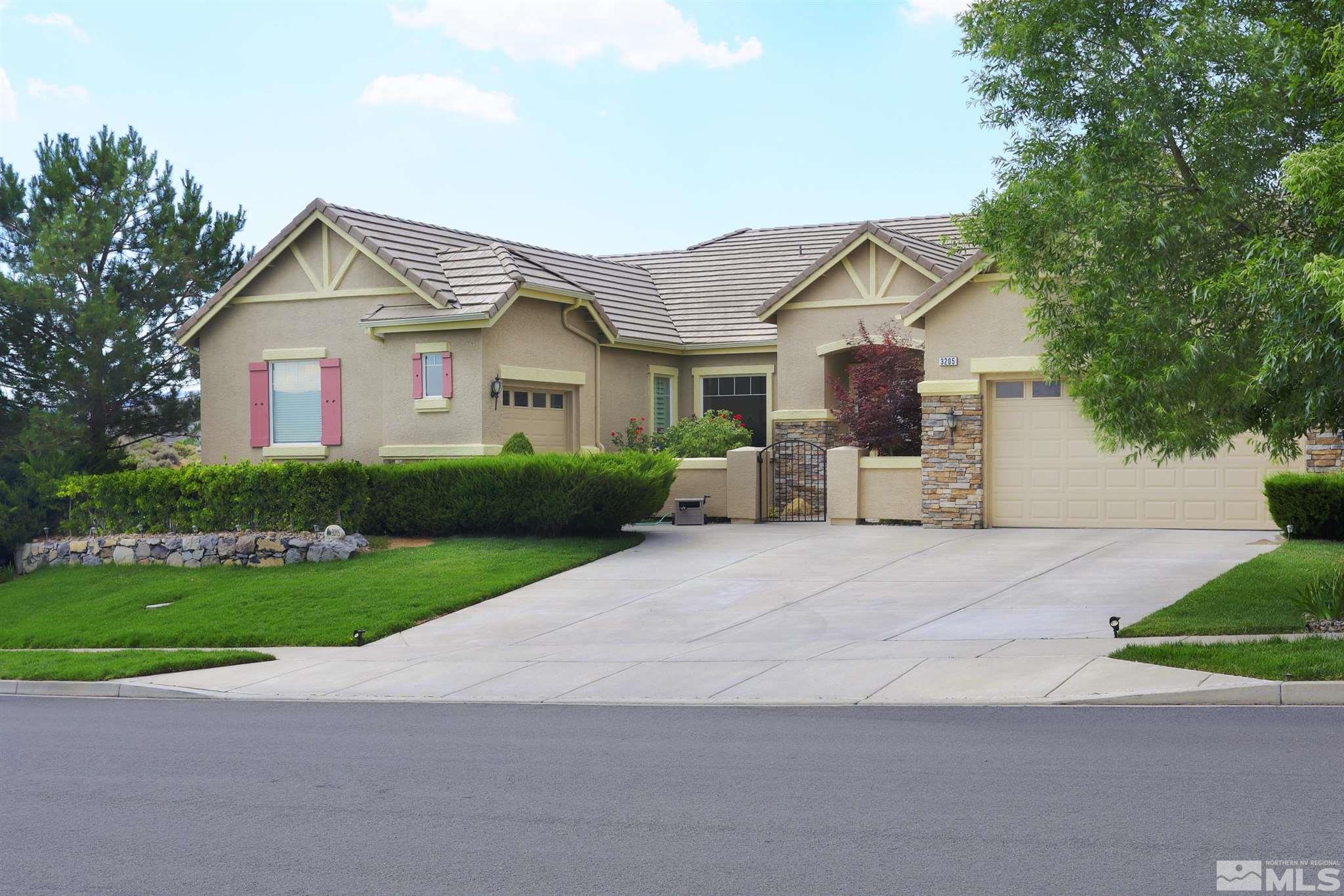 3205 Diamond Ridge Drive Reno, NV 89523 - Photo 3 of 40 Photo 3