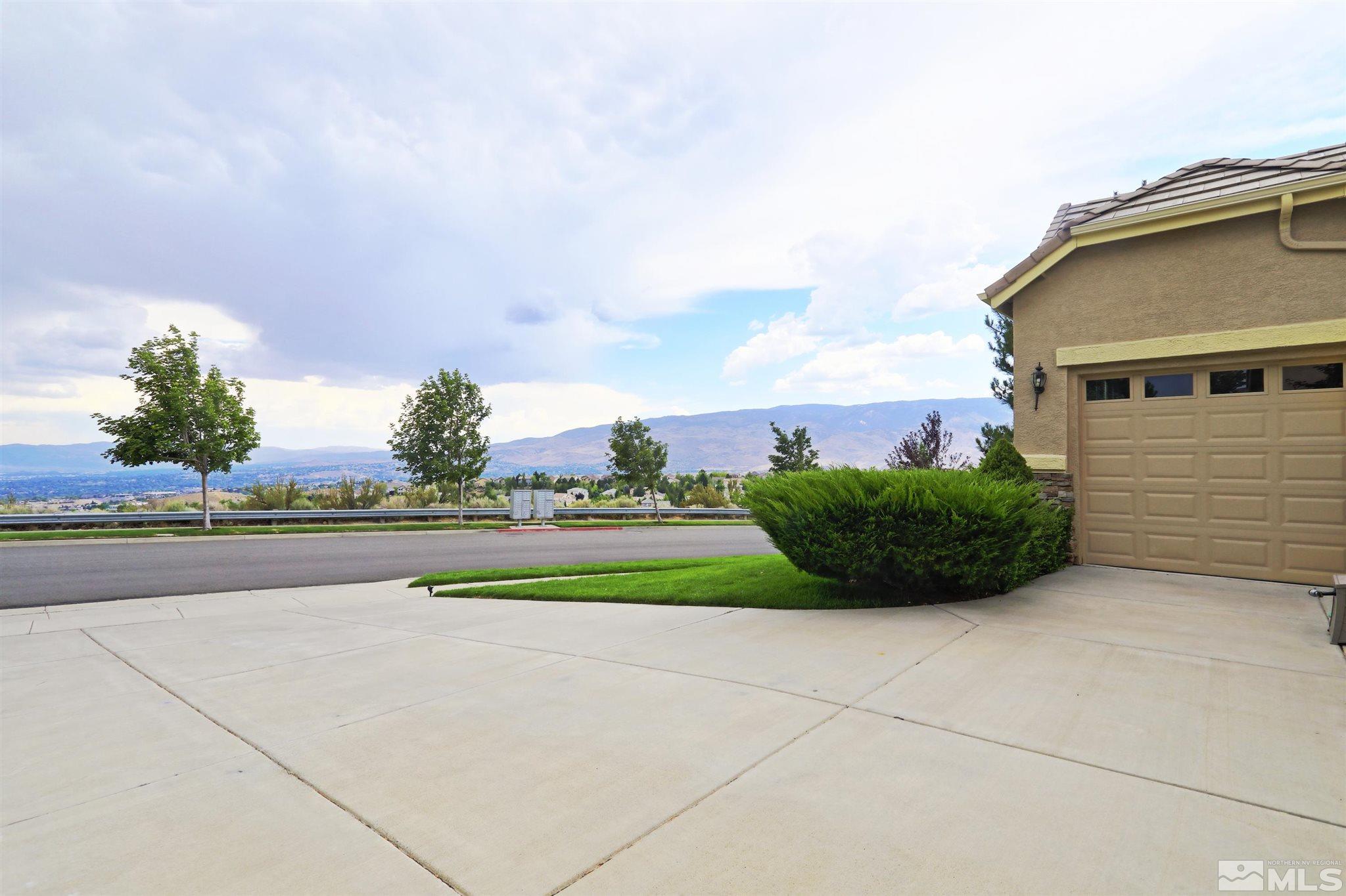 3205 Diamond Ridge Drive Reno, NV 89523 - Photo 4 of 40 Photo 4