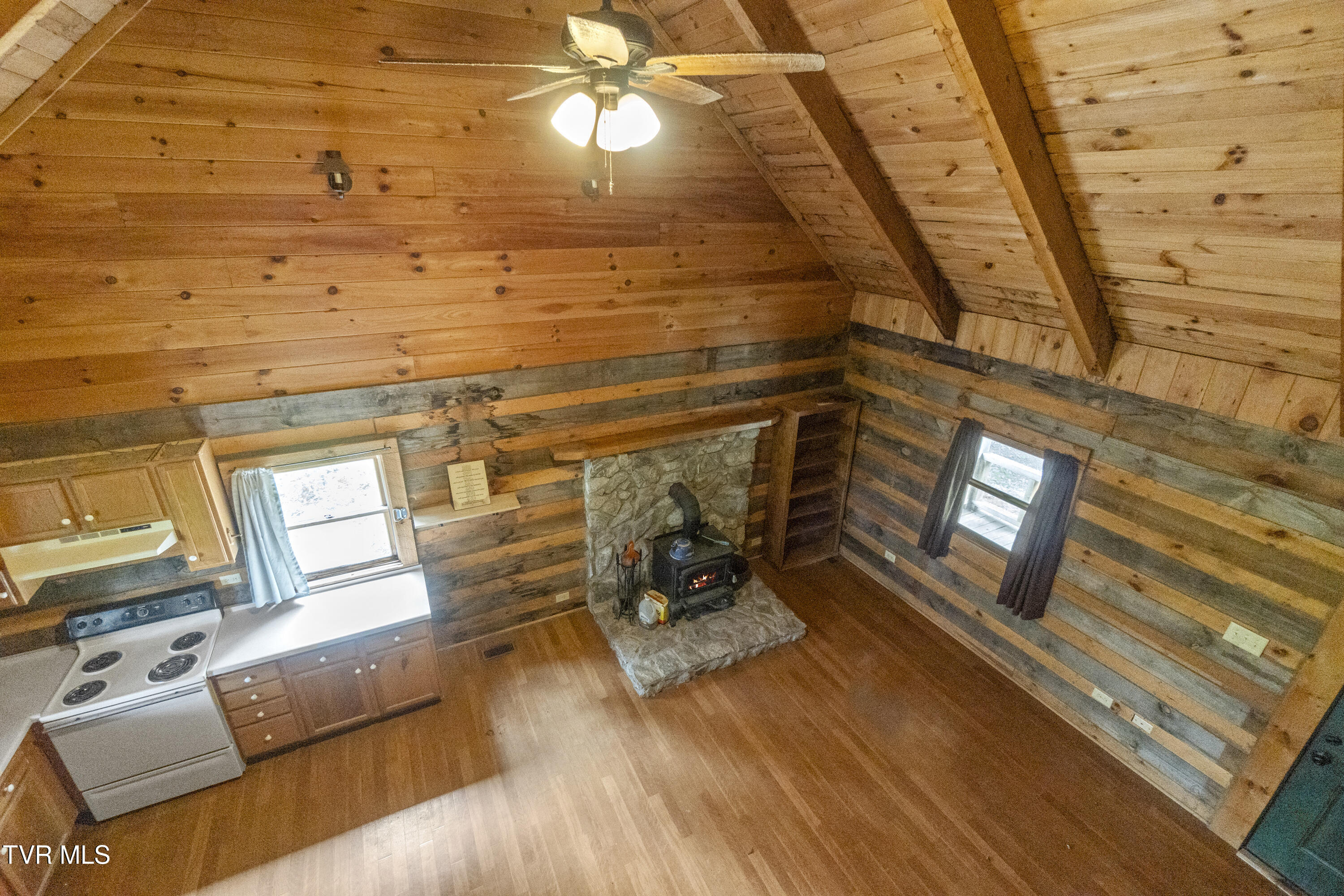 635 Ricker Road Greeneville, TN 37743 - Photo 15 of 42 15