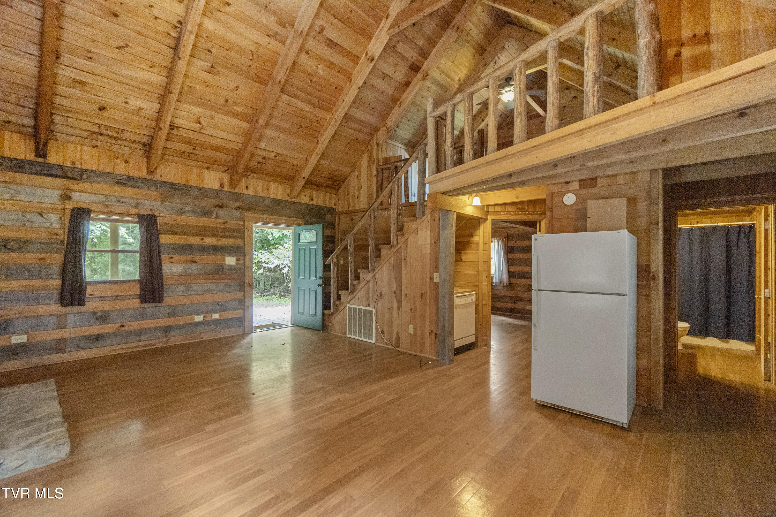 635 Ricker Road Greeneville, TN 37743 - Photo 4 of 42 4