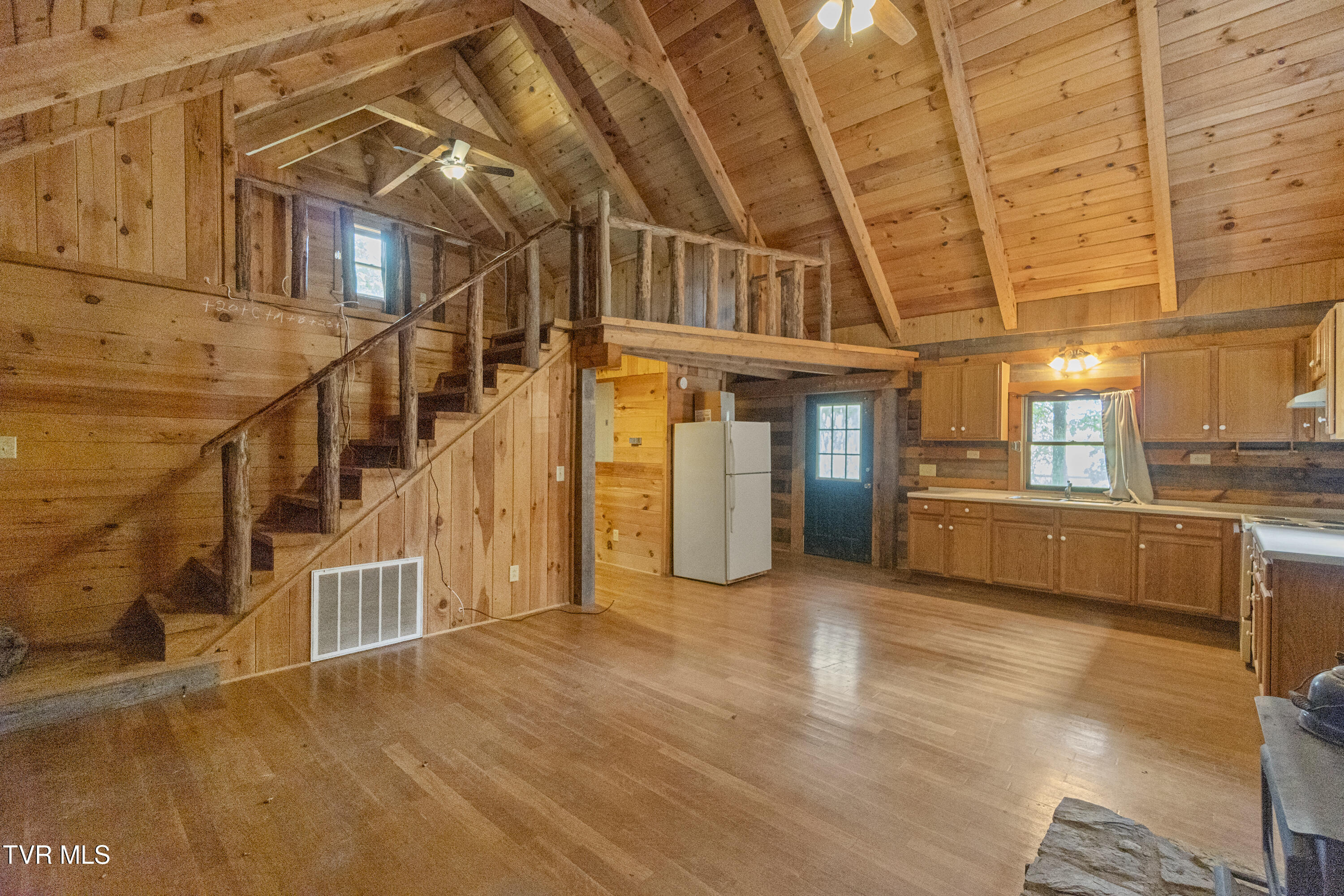 635 Ricker Road Greeneville, TN 37743 - Photo 5 of 42 5