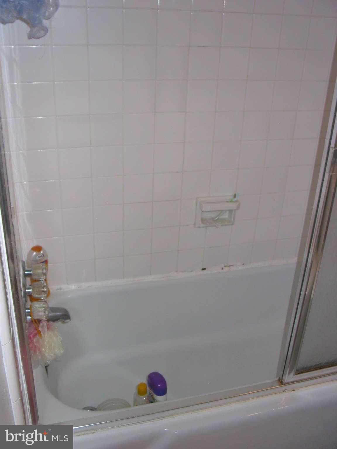 12718 Epping Terrace, Unit 10B Silver Spring, MD 20906 - Photo 21 of 30 Bath