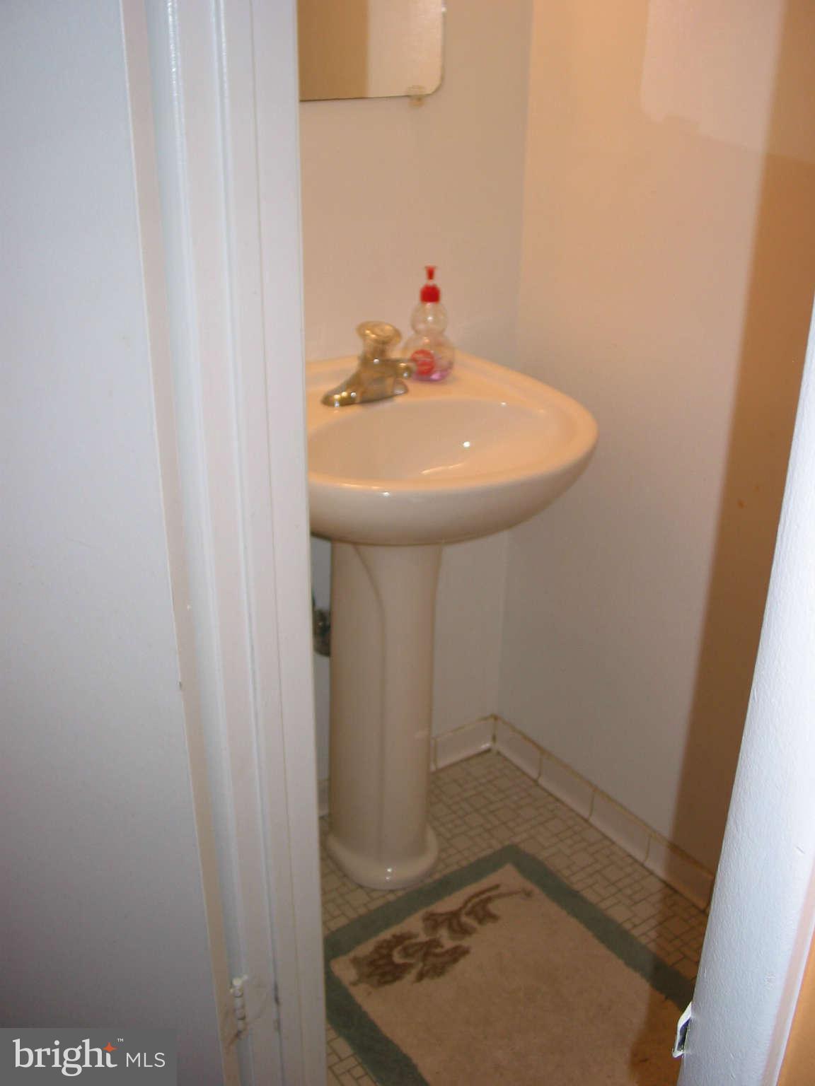 12718 Epping Terrace, Unit 10B Silver Spring, MD 20906 - Photo 6 of 30 Bath