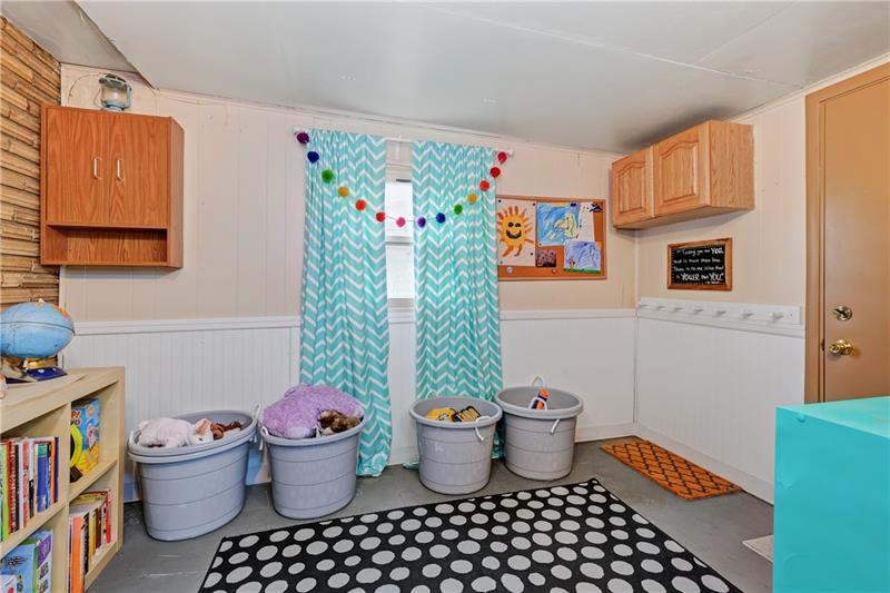 204 Center Church Road Canonsburg, PA 15317 - Photo 9 of 25 Mudroom was converted to a playroom