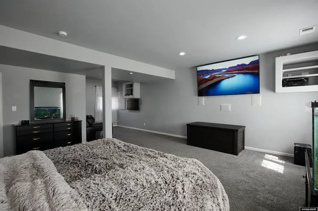 $385,000 | 2300 Goosewing Street, Bar Nunn, WY 82601