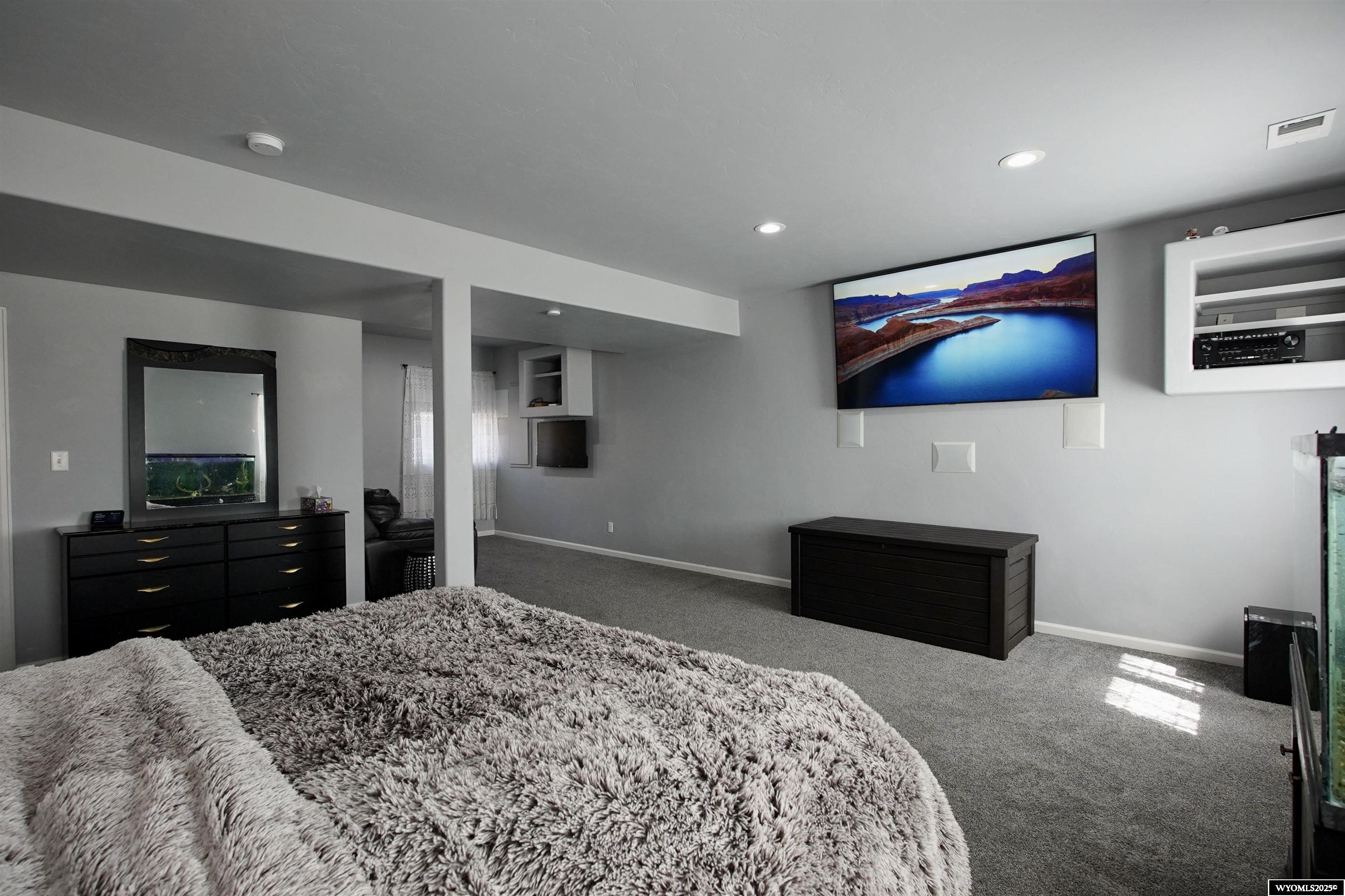 2300 Goosewing Street Bar Nunn, WY 82601 - Photo 13 of 31