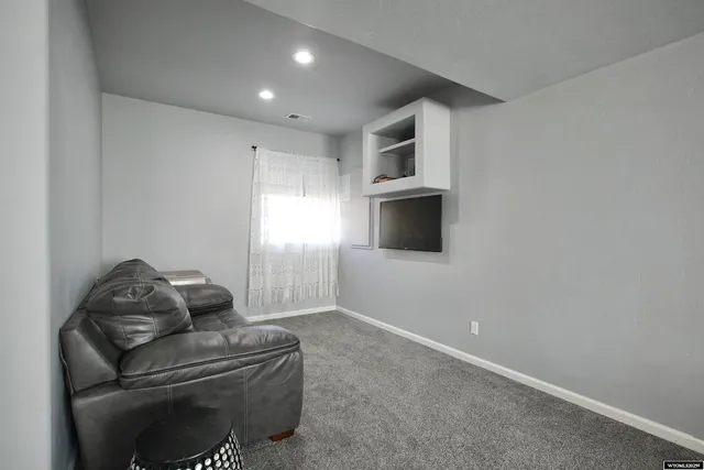 $385,000 | 2300 Goosewing Street, Bar Nunn, WY 82601