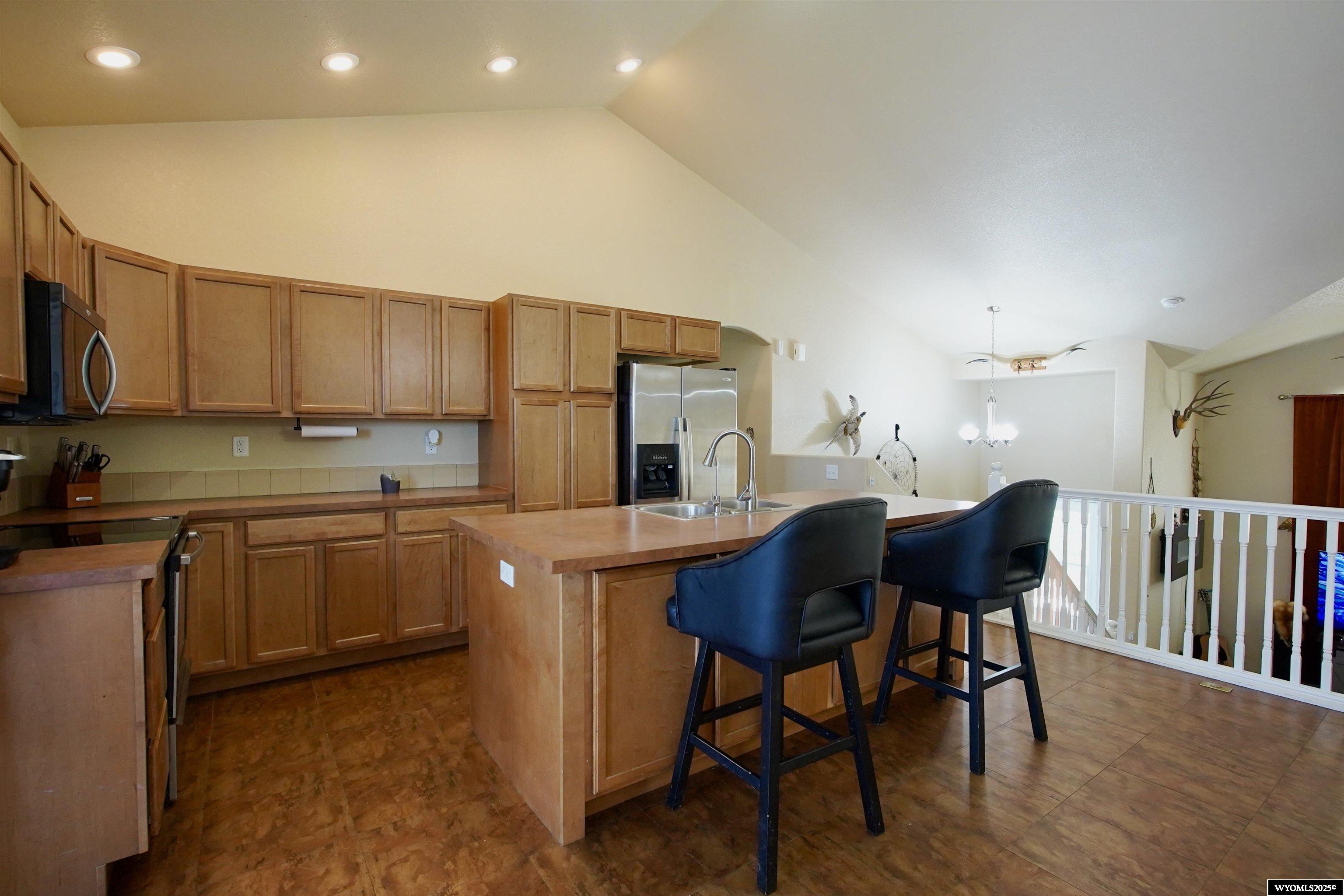 2300 Goosewing Street Bar Nunn, WY 82601 - Photo 4 of 31