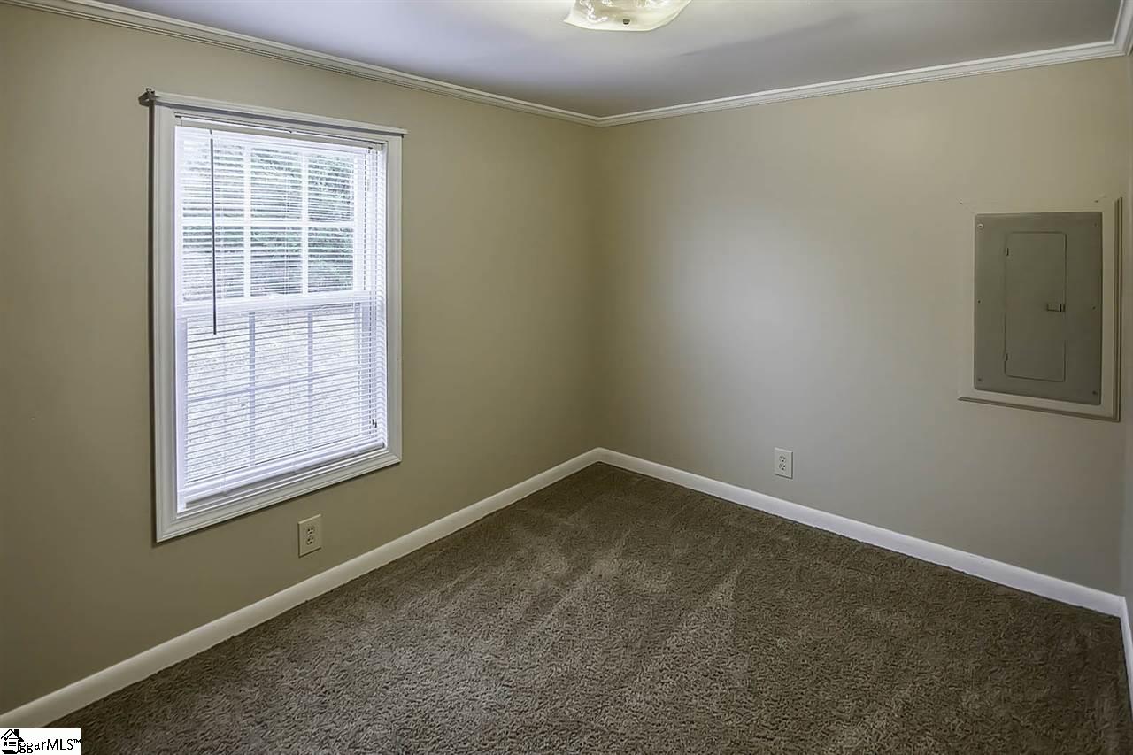 143 Corey Road Gray Court, SC 29645 - Photo 21 of 28
