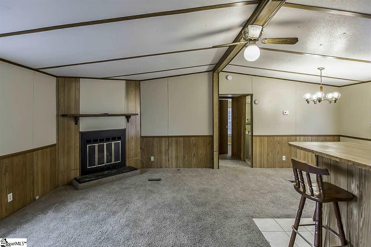 143 Corey Road Gray Court, SC 29645 - Photo 10 of 28