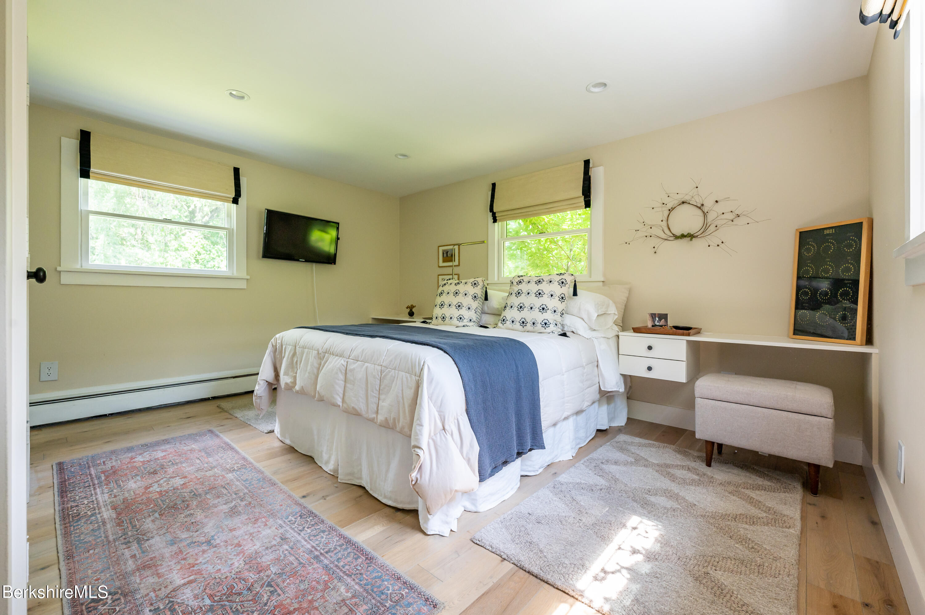 39 Farm View Road Sheffield, MA 01257 - Photo 13 of 31 Master Bedroom