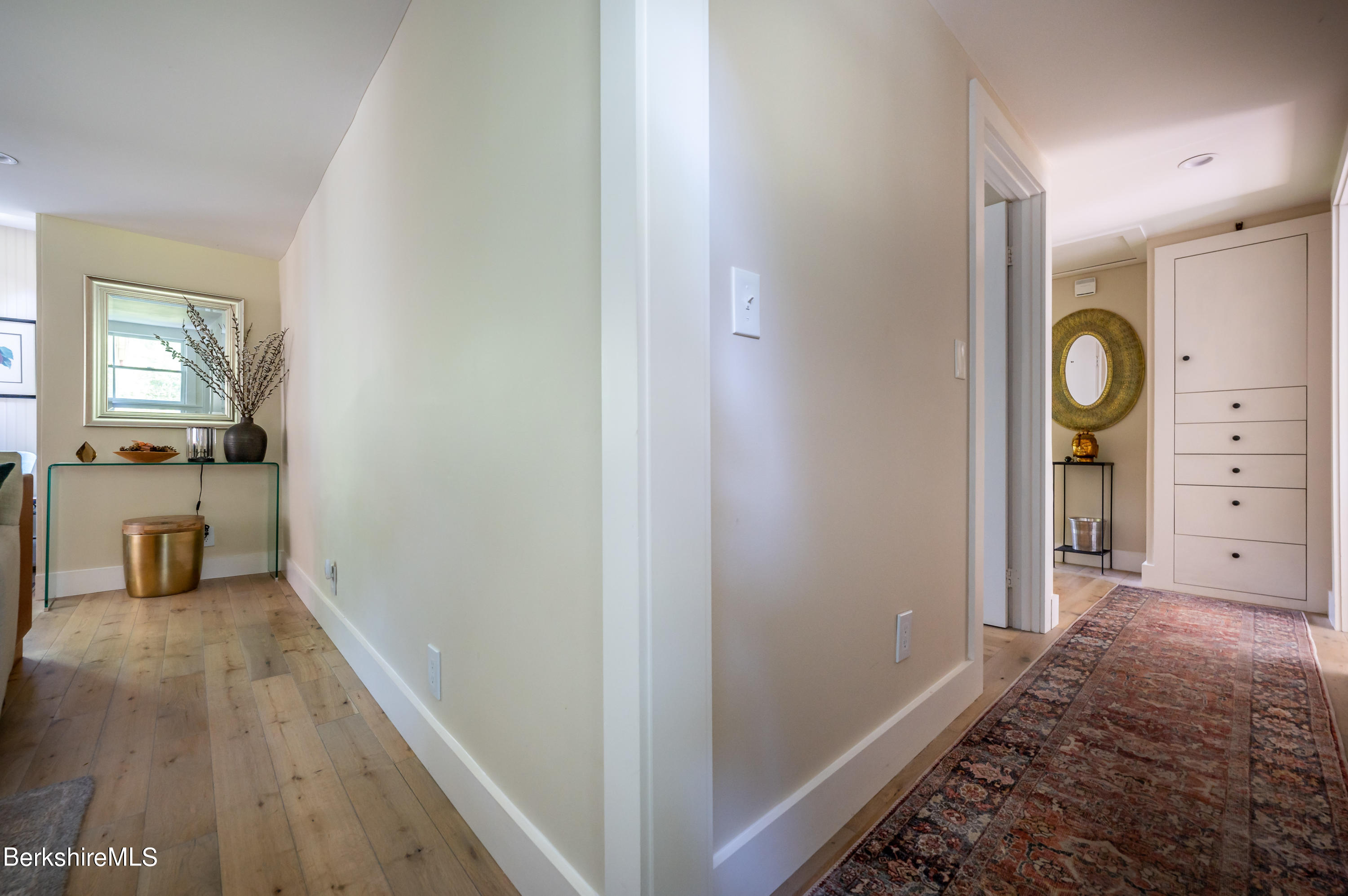 39 Farm View Road Sheffield, MA 01257 - Photo 17 of 31 Hall