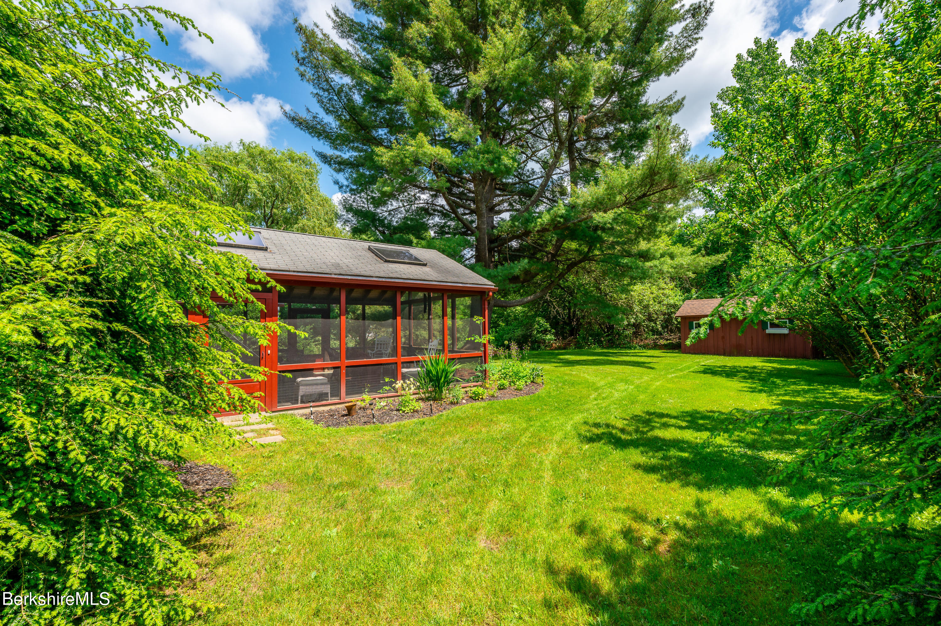 39 Farm View Road Sheffield, MA 01257 - Photo 26 of 31 Yard