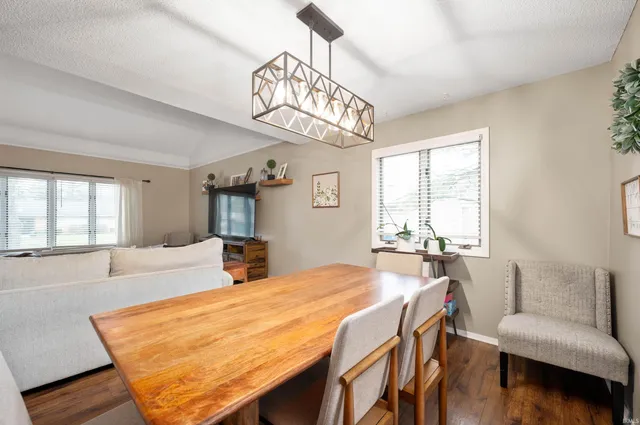 $254,900 | 4104 West Kings Row Street, Muncie, IN 47304