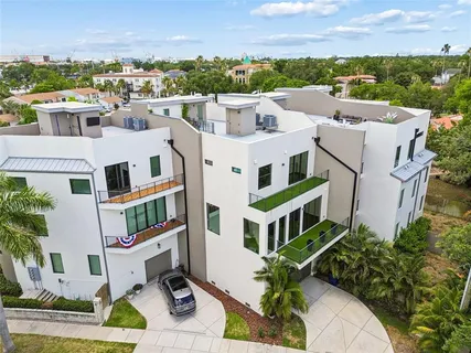 $2,150,000 | 94 West Davis Boulevard, Tampa, FL 33606
