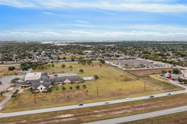 $3,000,000 | 0 Fairmont Parkway, Pasadena, TX 77507