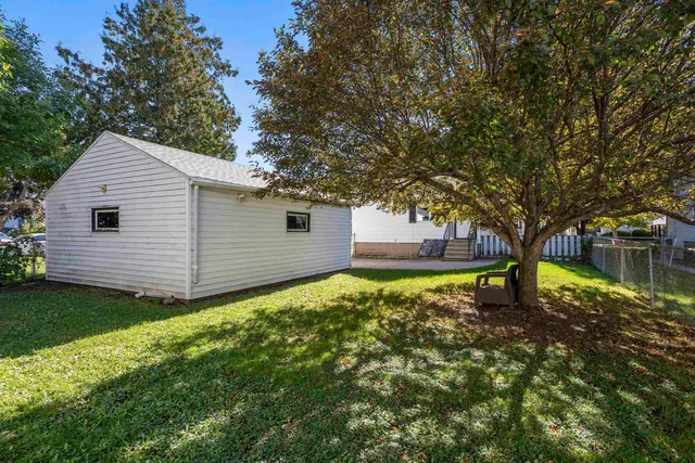 $214,900 | 1326 Congress Avenue, Oshkosh, WI 54901