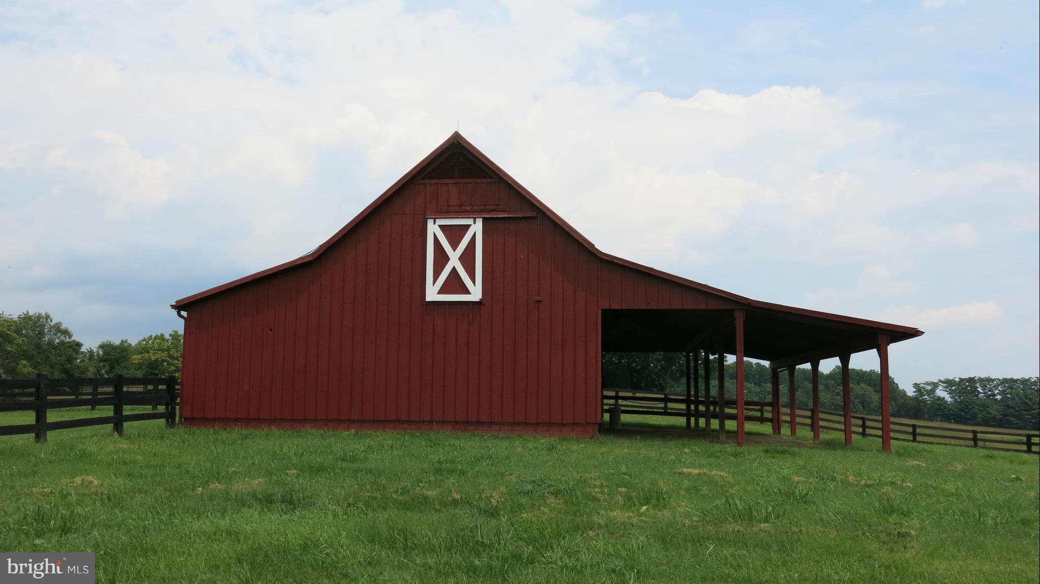 678 Bessie Bell Mountain Road Castleton, VA 22716 - Photo 21 of 30 Exterior (General)