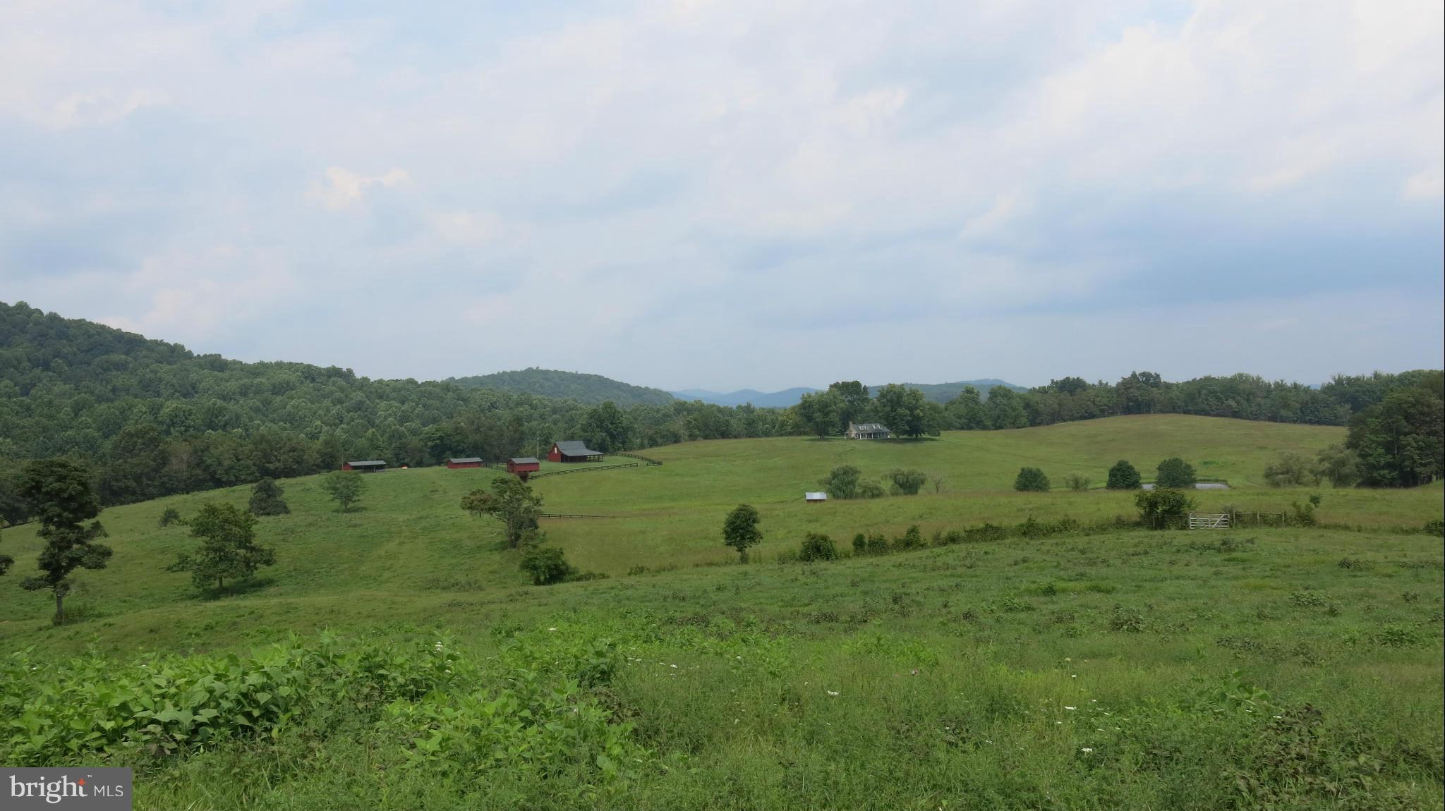 678 Bessie Bell Mountain Road Castleton, VA 22716 - Photo 27 of 30 View