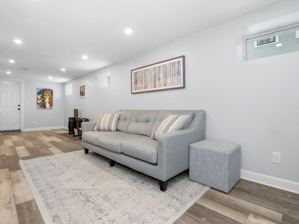 29 Commonwealth Road, Unit 1 Watertown, MA 02472 - Photo 22 of 35