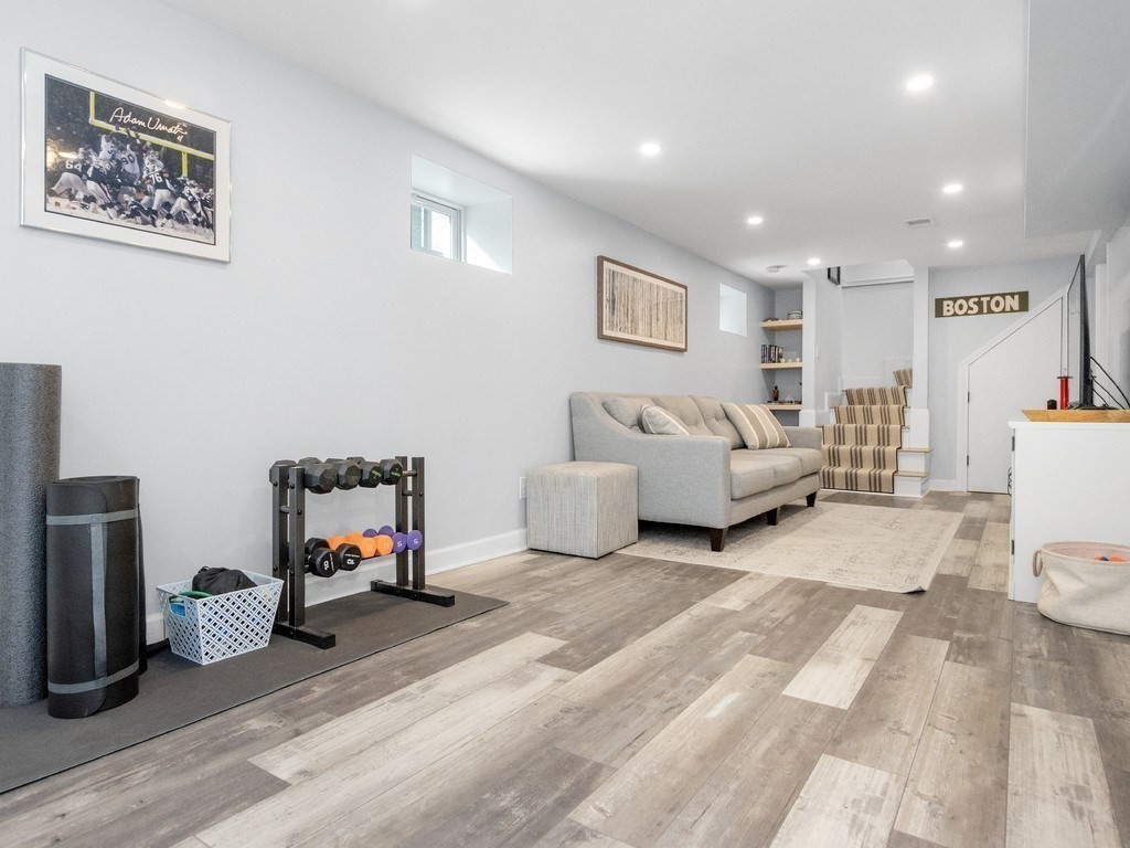 29 Commonwealth Road, Unit 1 Watertown, MA 02472 - Photo 24 of 35