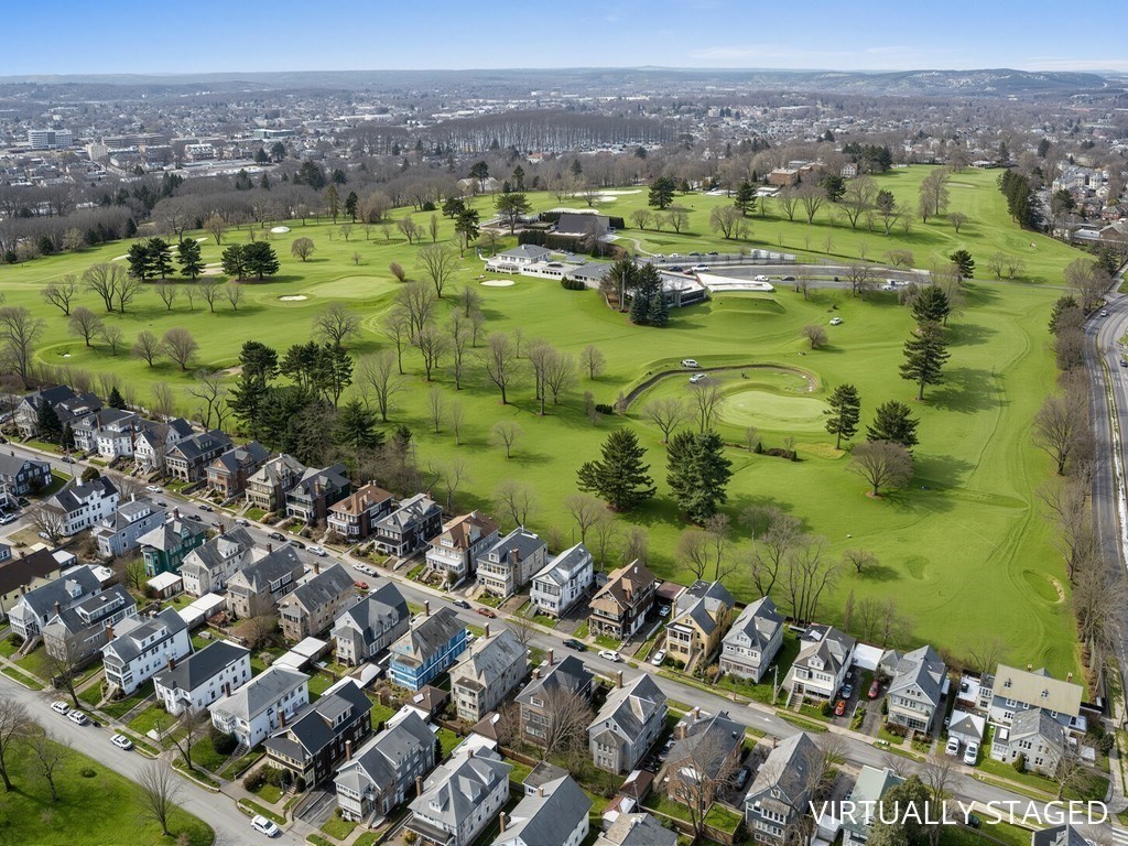 29 Commonwealth Road, Unit 1 Watertown, MA 02472 - Photo 32 of 35