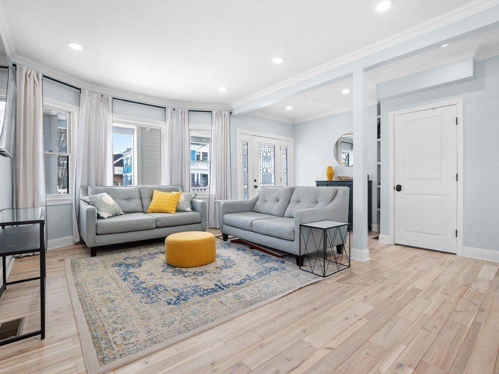 29 Commonwealth Road, Unit 1 Watertown, MA 02472 - Photo 9 of 35