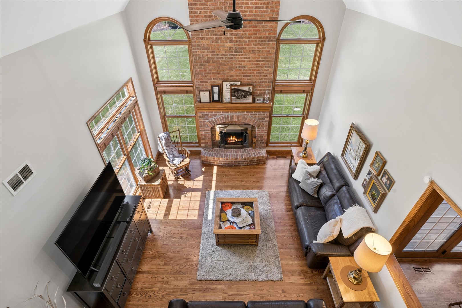 5606 Winding Road Crystal Lake, IL 60014 - Photo 14 of 38